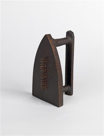 MAN RAY Cadeau.